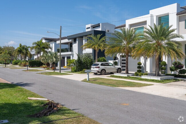 Boca Villas has seen an increase in newer and more modern homes in recent years.