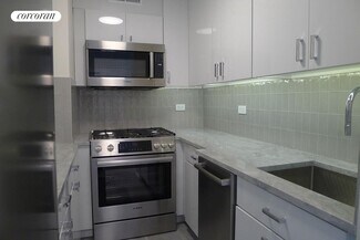 400 Central Park W, New York, NY 10025