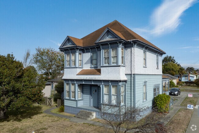 Fairfield offers many Victorian-style homes to choose from.