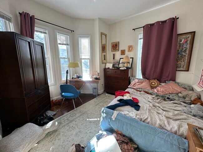 24 Ashford St unit 2, Allston, MA 02134 - photo 4