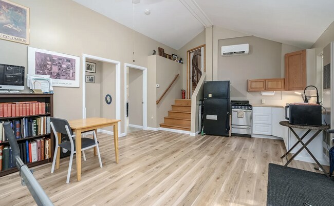 5884 E P Ave unit C, Kalamazoo, MI 49048 - photo 5