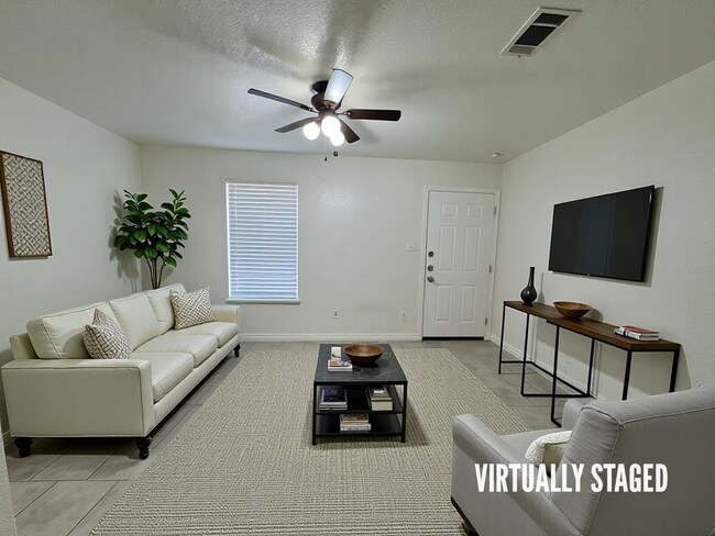 1705 Cedarhill Dr unit D, Killeen, TX 76543 - photo 4