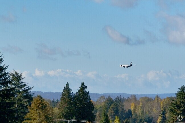 Federal Way is about 9 miles south of the Seattle–Tacoma International Airport.