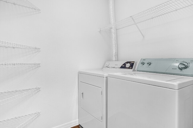 7360 Westpointe Blvd unit 131, Orlando, FL 32835 - photo 3