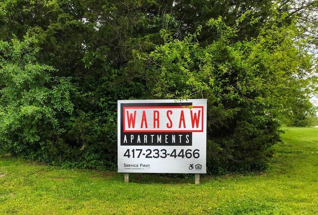 710 Elm Dr unit 5, Warsaw, MO 65355 - photo 2