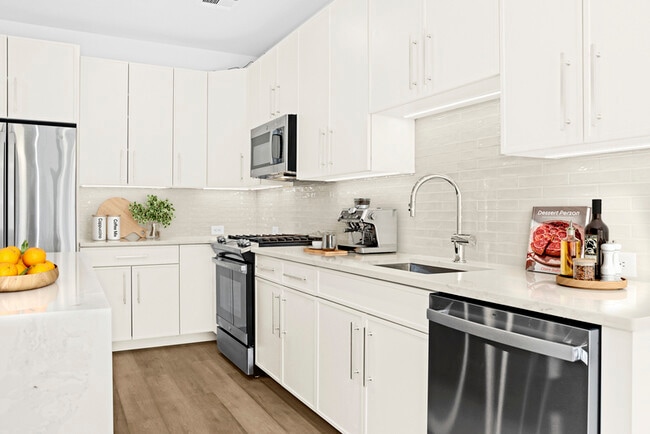 Parkside at Westfield, Westfield, NJ 07090 - photo 7