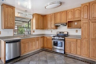 850 Tanager Rd, Livermore, CA 94551