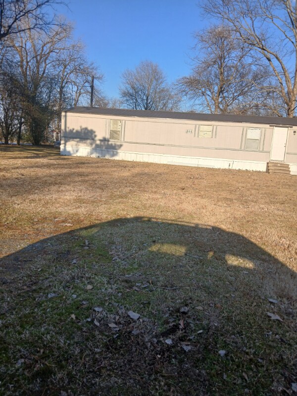 203 Pawpaw St, Wabbaseka, AR 72175