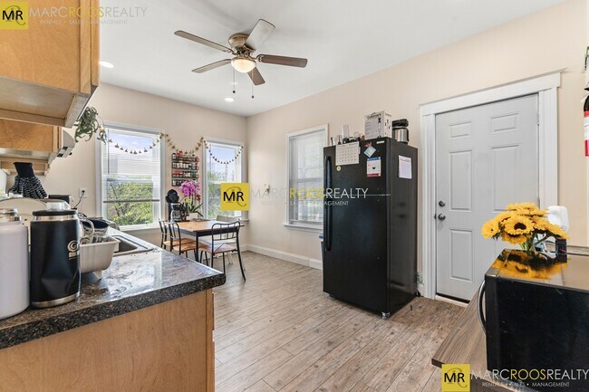 175 River St unit 2-1, Cambridge, MA 02139 - photo 6