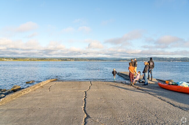Enjoy a wonderful view of the Eureka bay at the Samoa Boat Ramp.