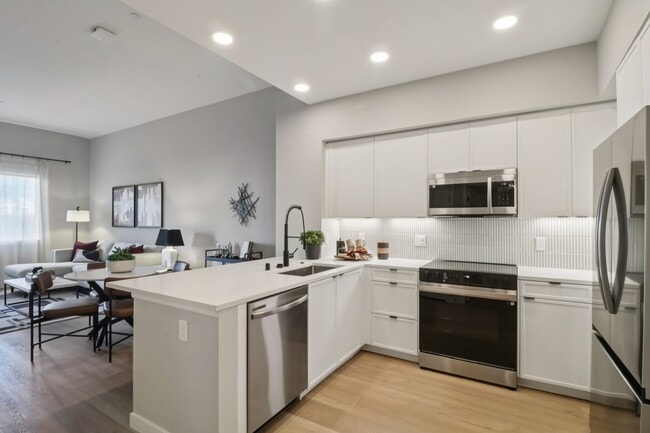 VAYA on Axia, Chula Vista, CA 91915 - photo 2