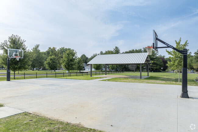 Springfield Christian School has a student-teacher ratio of 16 to 1.