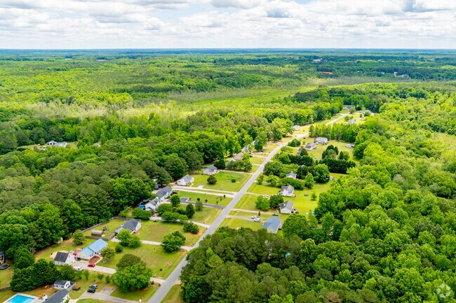 Archer Lodge offers a scenic rural environment for its residents.
