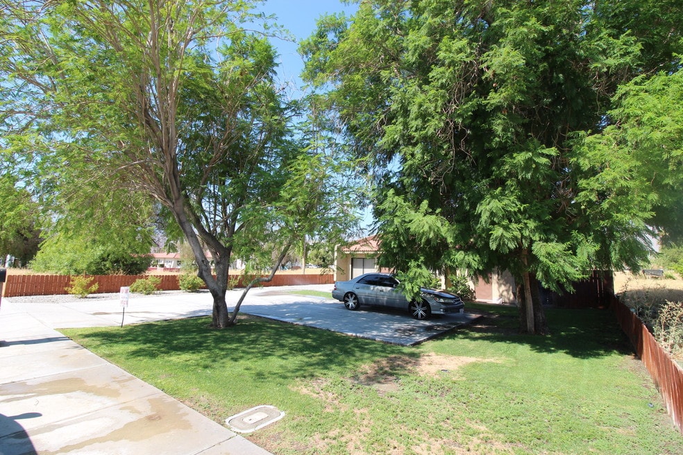 33815 Wishing Well Trail unit 1, Cathedral City, CA 92234 - photo 1