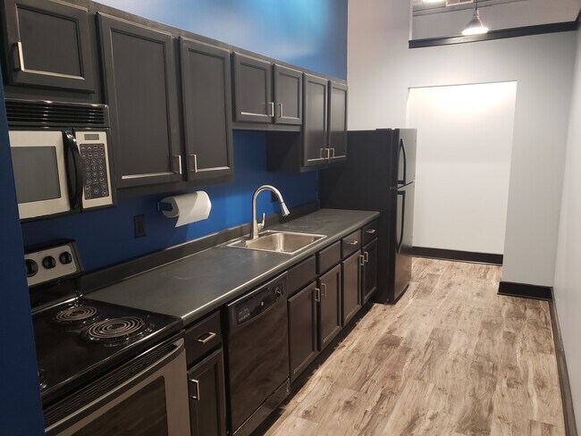 The Lofts at Washington Square, Lansing, MI 48933 - photo 3