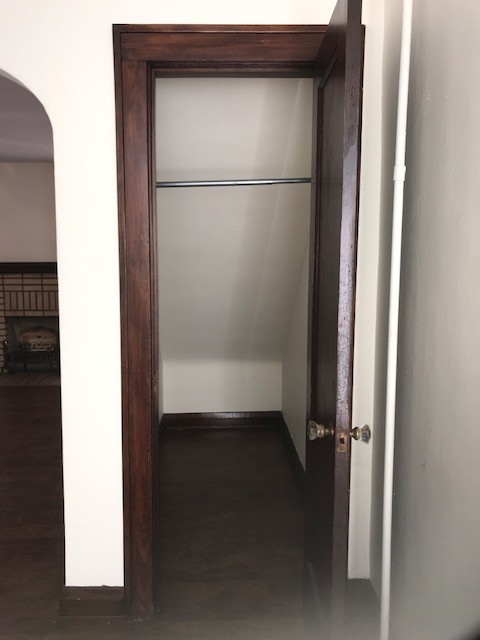Coat closet