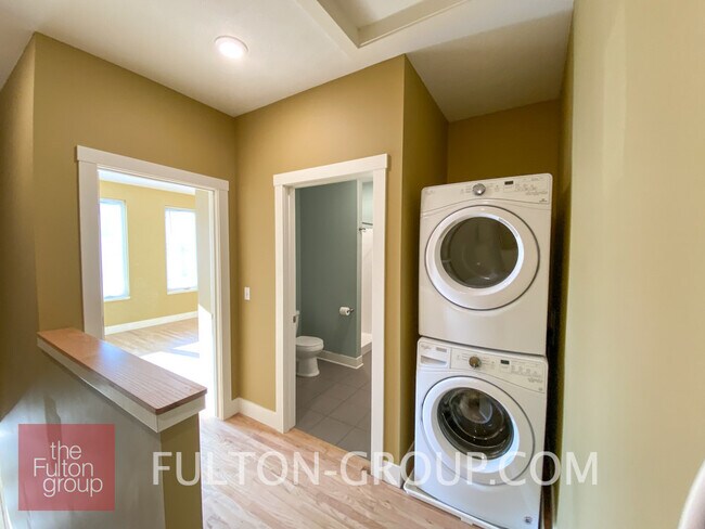 107 Diamond Ave SE unit 2, Grand Rapids, MI 49506 - photo 5