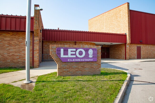 Leo Elementary School building in Outlying Allen County.