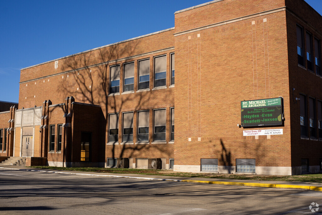 St. Michael the Archangel Catholic School provides education in 
Lasalle County.
