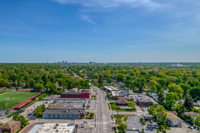 Clintonville is located proximity 7 miles from the downtown Columbus area.