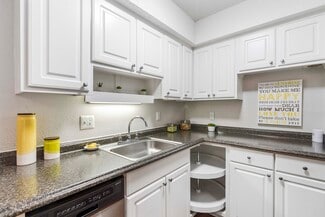 3105 Holston Ln, Raleigh, NC 27610