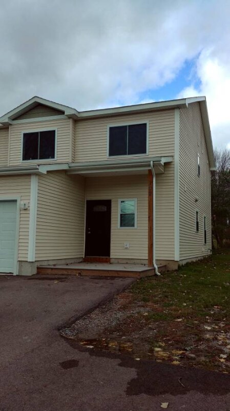 5 School St, Fairfax, VT 05454