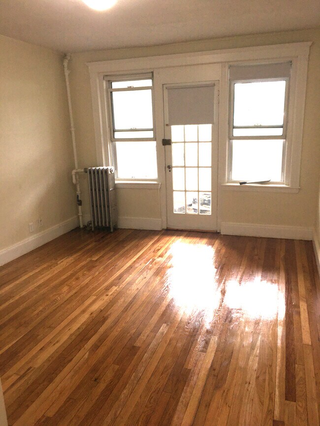 1629 Commonwealth Ave unit 4, Brighton, MA 02135 - photo 3