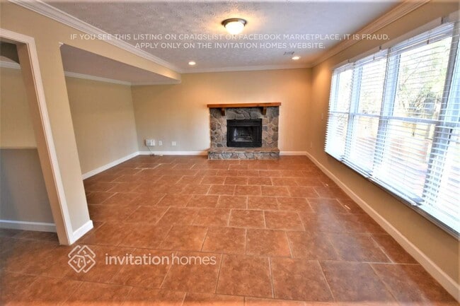 695 Bankshire Dr, Suwanee, GA 30024 - photo 2