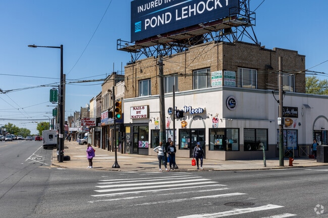 When a championship is won, everyone comes out to party at Frankford & Cottman in Mayfair.