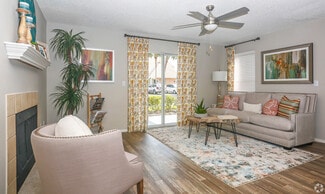 4545 Willa Creek Dr, Winter Springs, FL 32708