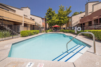 5324 Marconi Ave, Carmichael, CA 95608