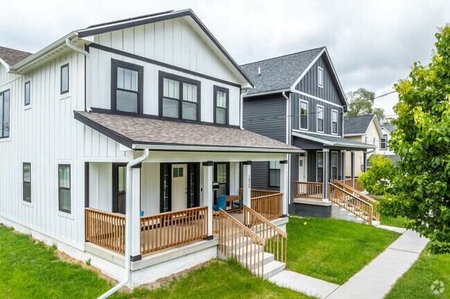 A few newer and larger homes can also be found in McKinley School.