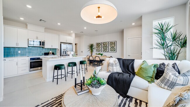 2607 Cloudview Privado, Ontario, CA 91761 - photo 6