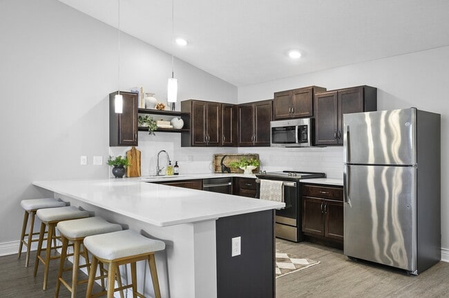 The Villas at Bakers Ridge, Strongsville, OH 44149 - photo 2