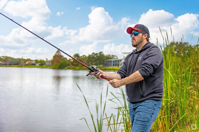 Mary Holland Park offers great bank fishing for locals to enjoy a day outdoors in the City of Bartow Florida.