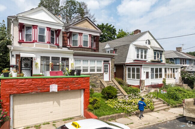 Whether with a garage, garden, or gambrel roof, duplexes in Millbourne all have their own, unique style.