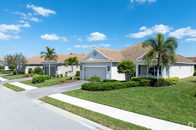 Many of the neighborhoods in Omni are gated communities.