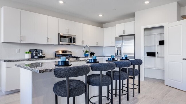 65295 Avenida de Paz, Desert Hot Springs, CA 92240 - photo 2