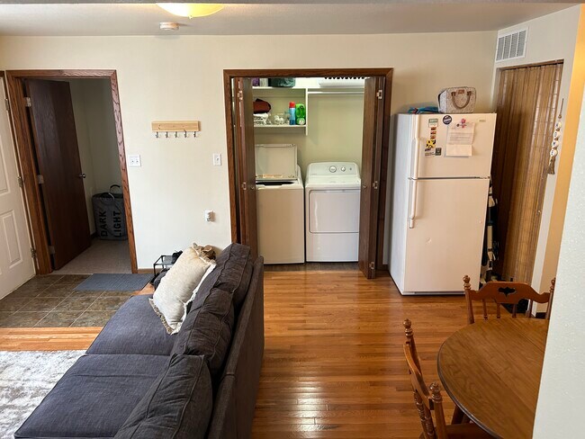 1104 W 20th St unit 1104, Cedar Falls, IA 50613 - photo 6