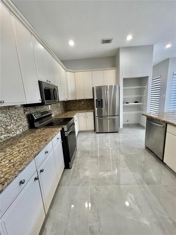 3810 SW 51st St, Fort Lauderdale, FL 33312