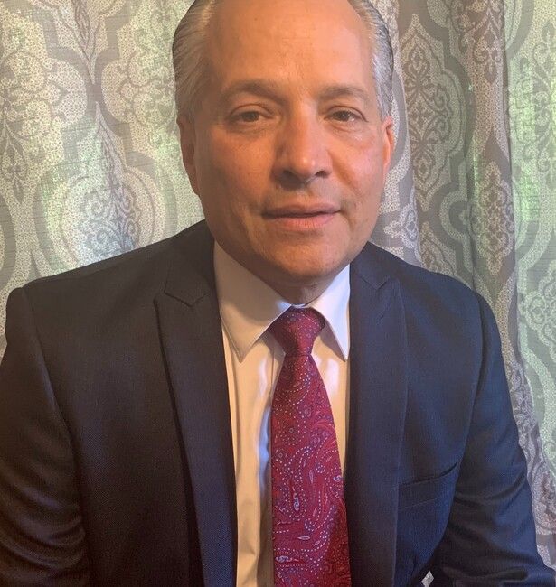 Agent Photo