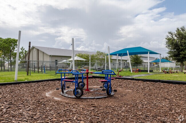 Joyful Noise Learning Center has a large outdoor area for student recreation.