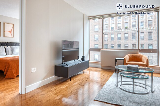189 W 89th St unit FL11-ID1050, New York, NY 10024 - photo 3