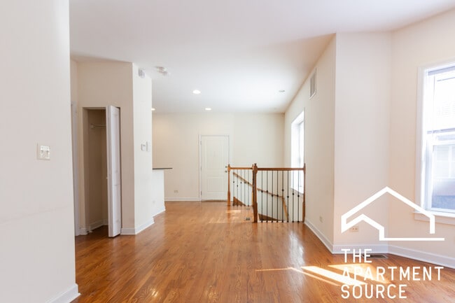855 W Cornelia Ave unit 1e, Chicago, IL 60657 - photo 6