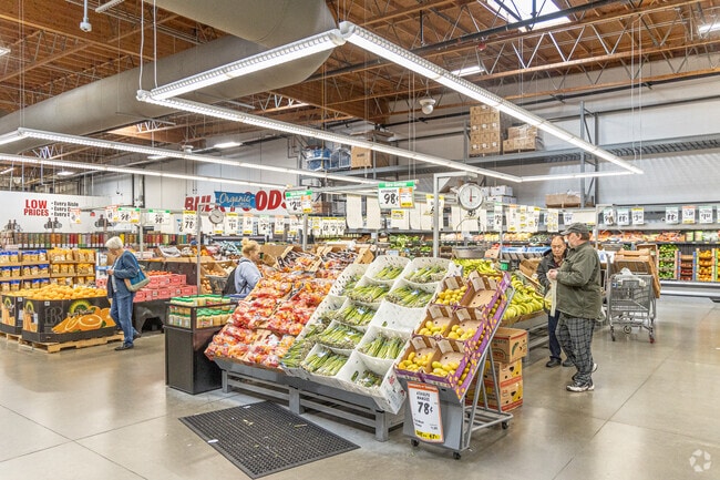 WinCo Foods is an employee-owned supermarket serving the South Tabor neighborhood.