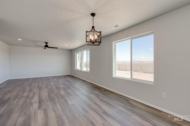 3769 E Jamestown Dr, Nampa, ID 83686 - photo 6
