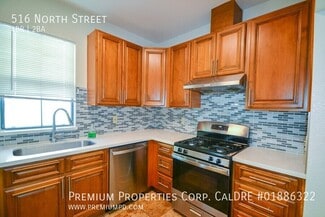 514-516 North St, Oakland, CA 94609