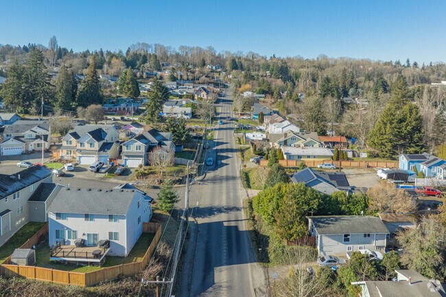 The residential parts of Tukwila offer a quiet and calm environment with many home types.