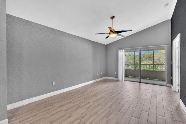 2850 N Oakland Forest Dr unit 313, Oakland Park, FL 33309 - photo 2