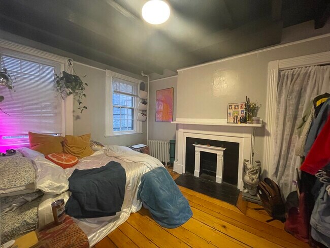 5 Champney Place unit 2, Boston, MA 02114 - photo 7